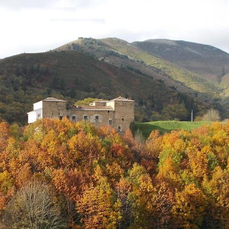 Casa Gayon Apartment Pola De Allande Exterior photo